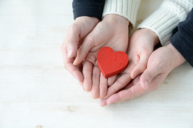 ハート、手