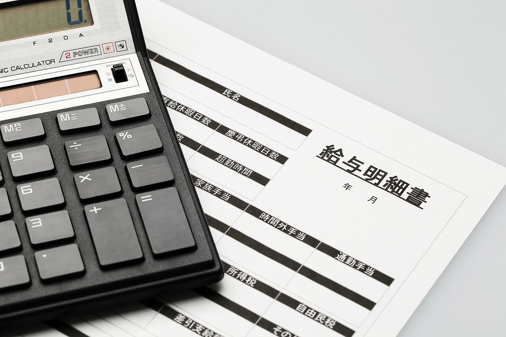 解体工事の職人って稼げるの？収入事情のご紹介